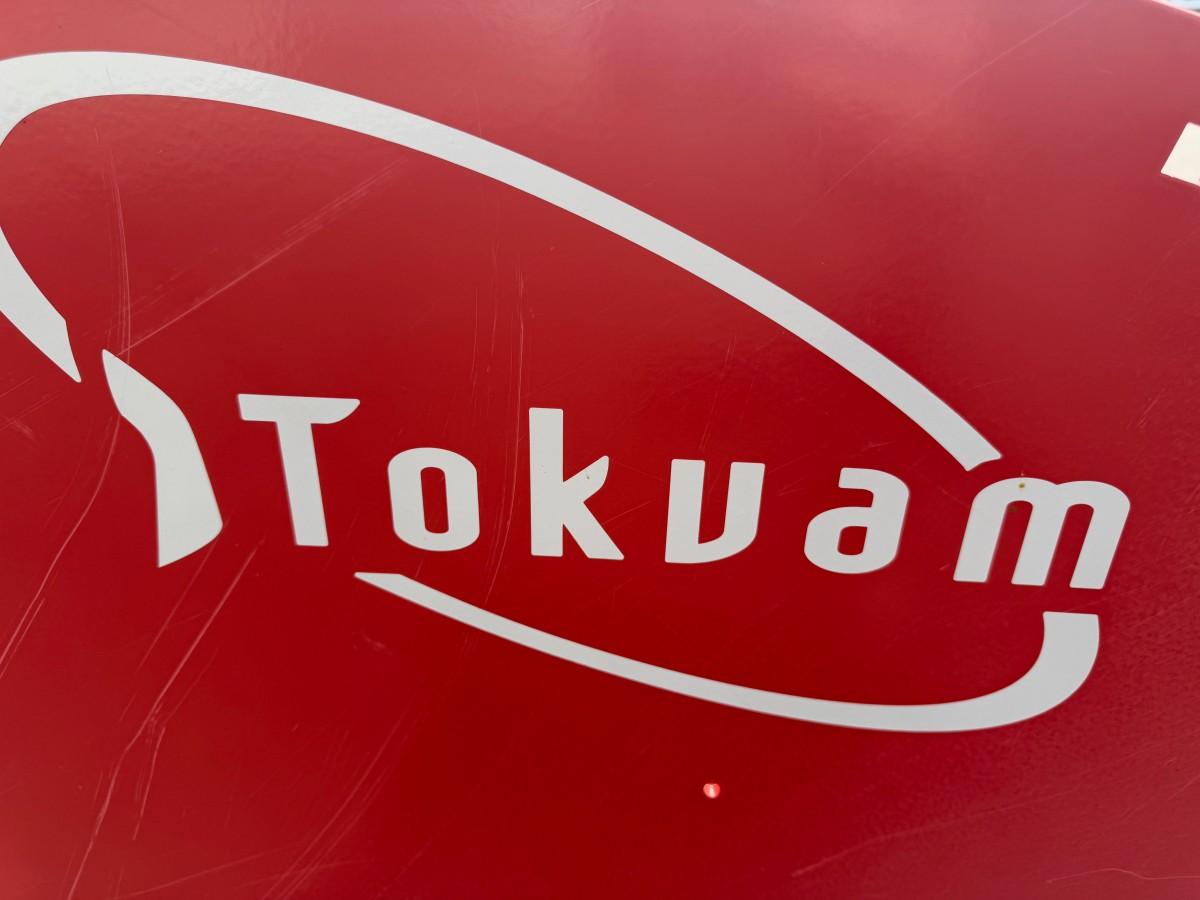 2023 Tokvam SMA1100 Selvlastende Strøkasse