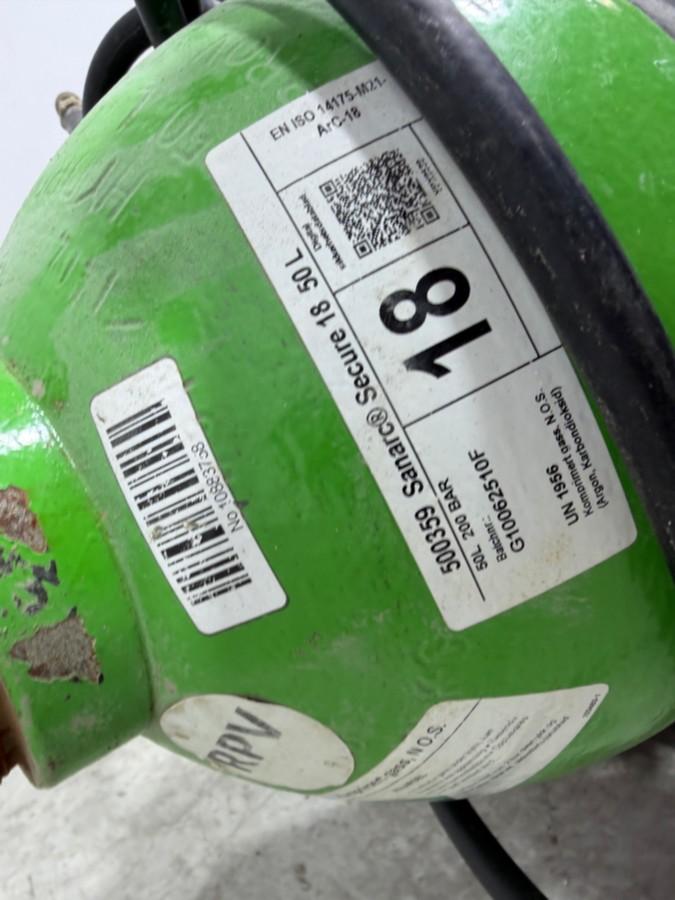 Argon 18 % / CO₂ 82 % sveisegass med regulator og slanger