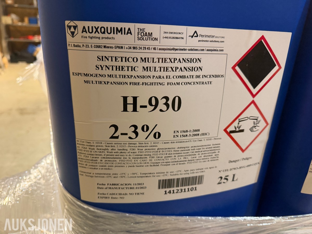 2008 Auxquimia H-930 (25L kanner, 64 stykk) Brannskum / skumvæske
