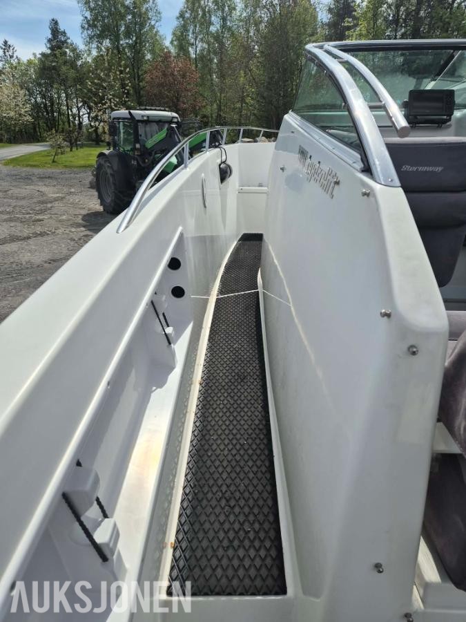 2006 Hydrolift F 29