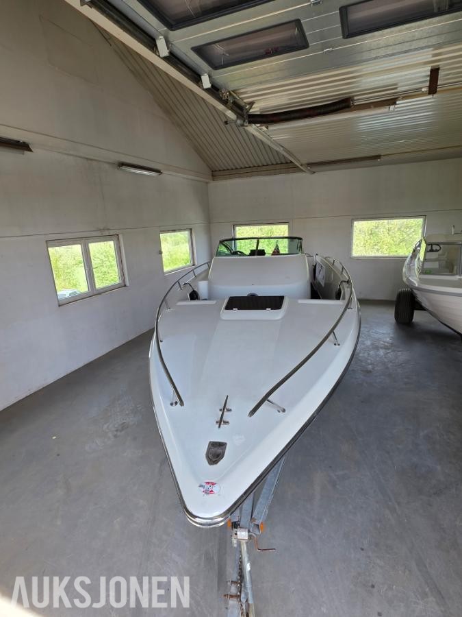 2006 Hydrolift F 29