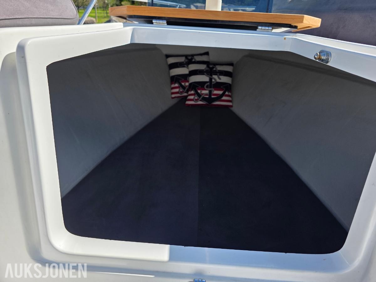 2006 Hydrolift F 29