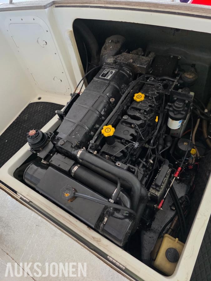 2006 Hydrolift F 29