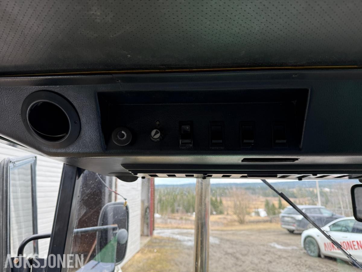 1981 John Deere 2040 Lettkjørt og brukervennlig traktor