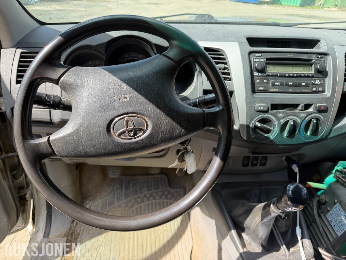 2009 Toyota HiLux 2.5-120 D 4WD, 427194km
