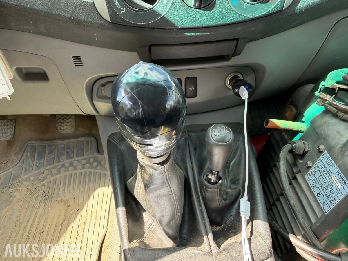 2009 Toyota HiLux 2.5-120 D 4WD, 427194km