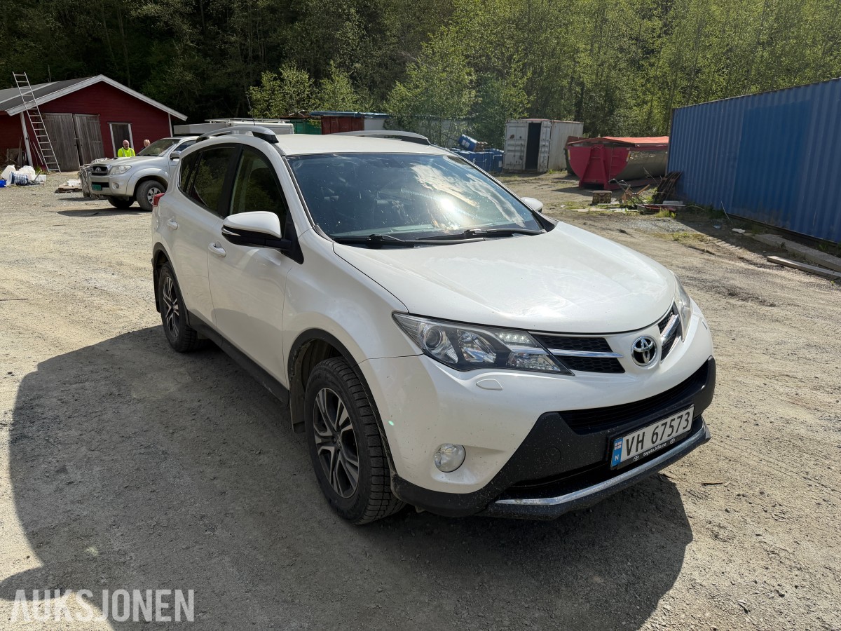 2015 Toyota RAV4 2.2-150 D 4WD, 238961km