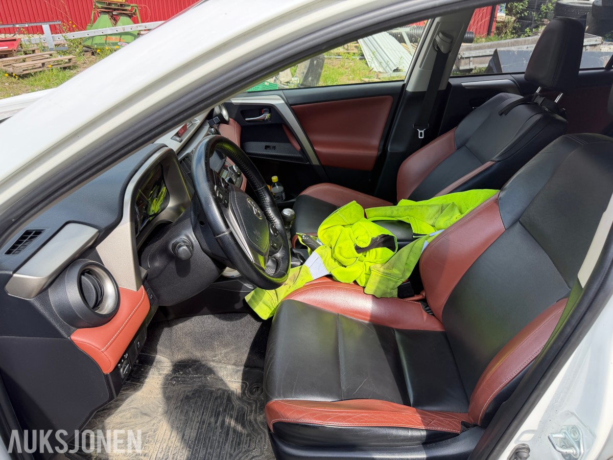 2015 Toyota RAV4 2.2-150 D 4WD, 238961km