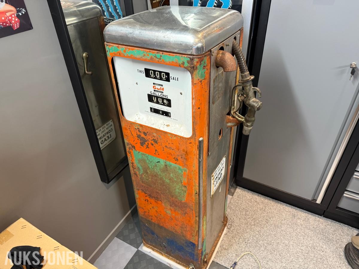 Gulf Bensinpumpe m/pistol