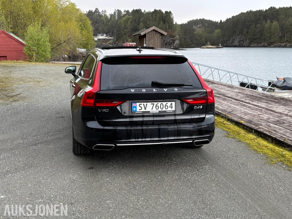 2017 Volvo V90 D4 190hk adaptiv cruisekontroll ryggekamera kupevarmer soltak