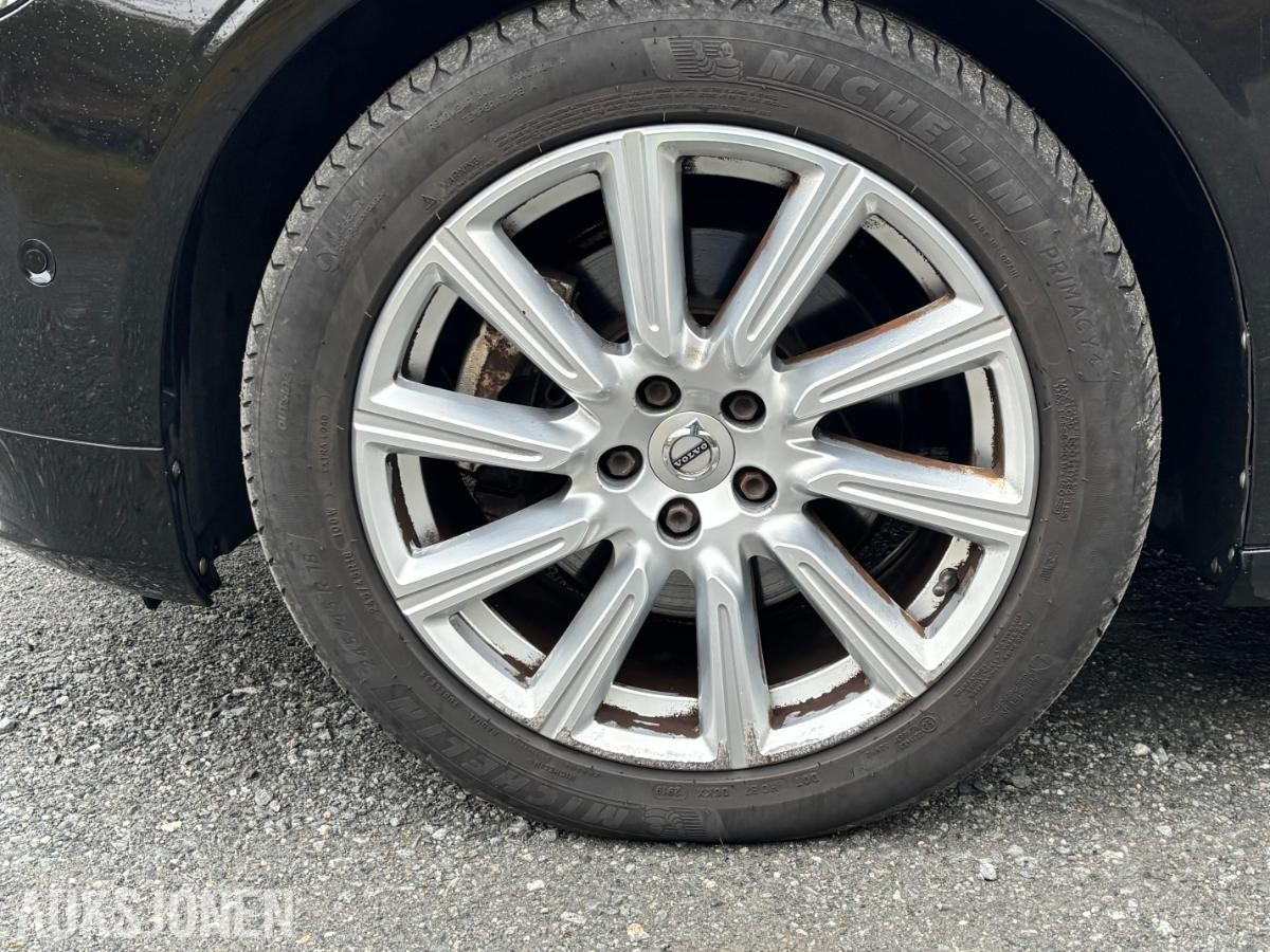 2017 Volvo V90 D4 190hk adaptiv cruisekontroll ryggekamera kupevarmer soltak