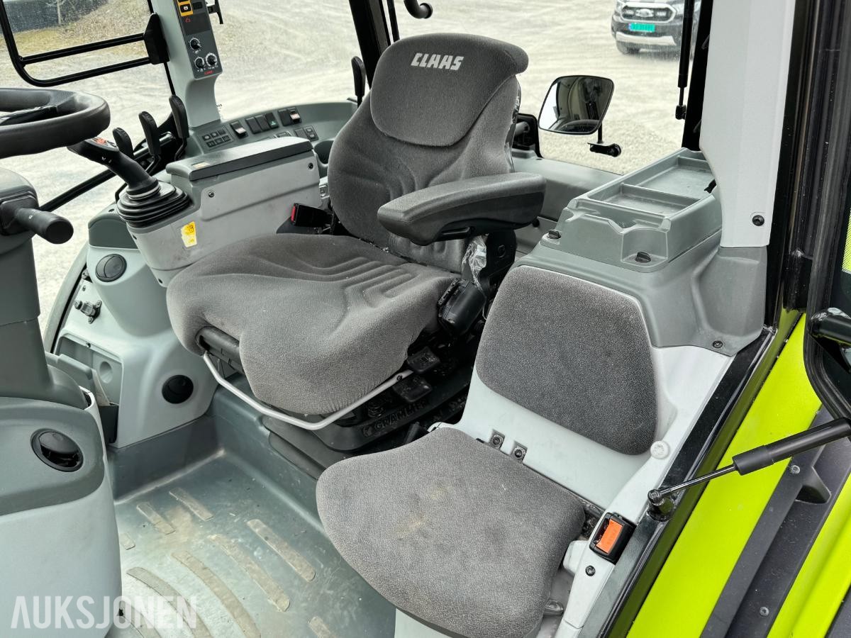 2023 Claas Arion 470 Traktor 4x4 med laster