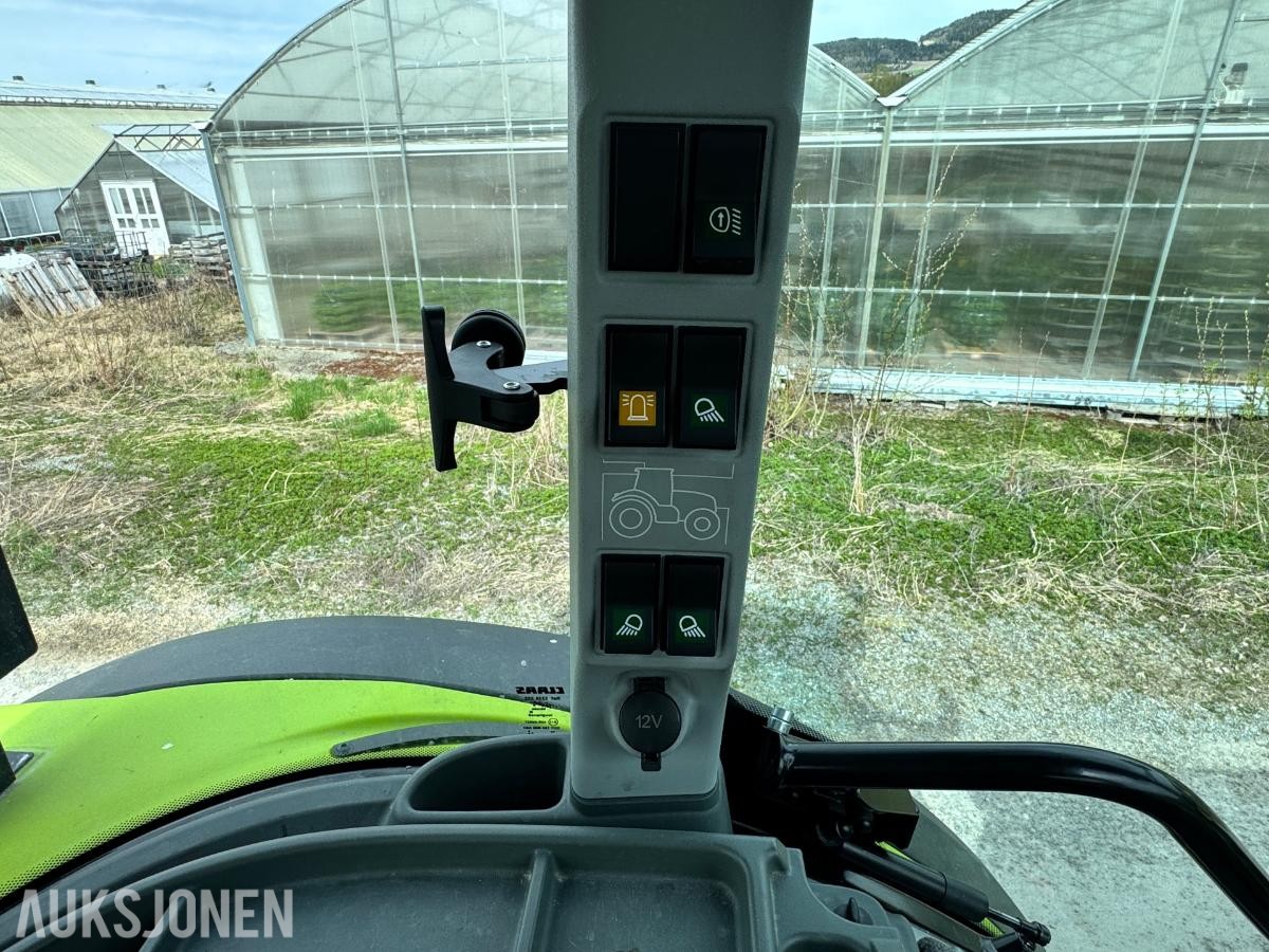 2023 Claas Arion 470 Traktor 4x4 med laster