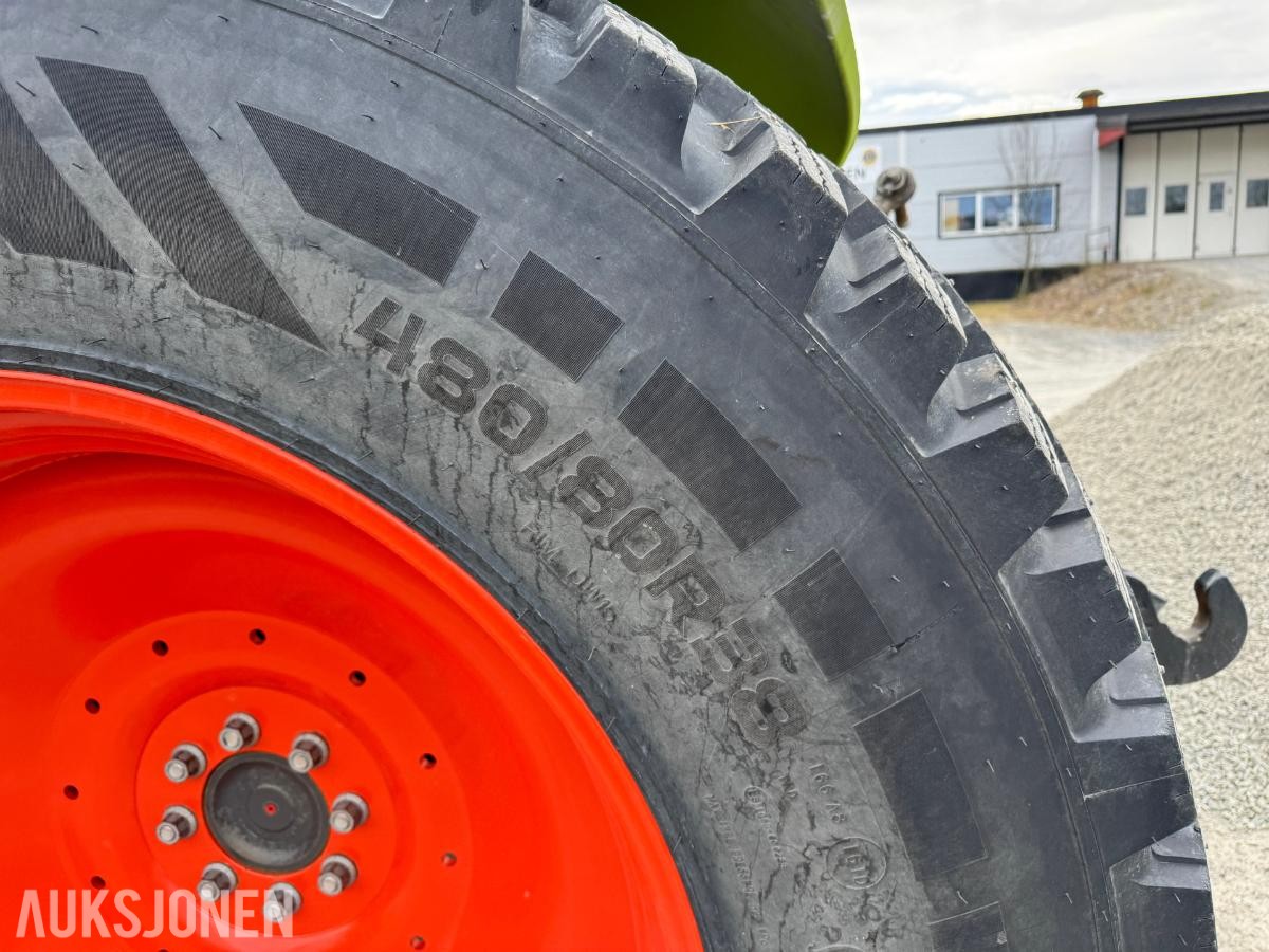 2023 Claas Arion 470 Traktor 4x4 med laster