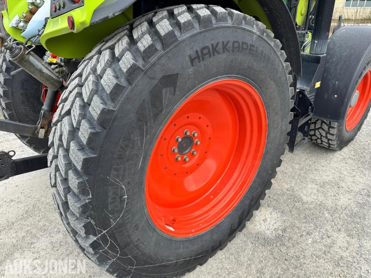 2023 Claas Arion 470 Traktor 4x4 med laster