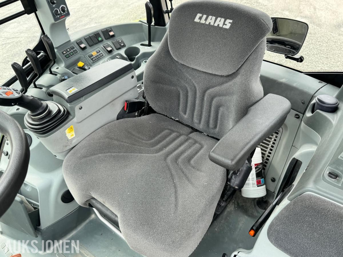 2023 Claas Arion 470 Traktor 4x4 med laster