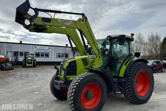 2023 Claas Arion 470 Traktor 4x4 med laster
