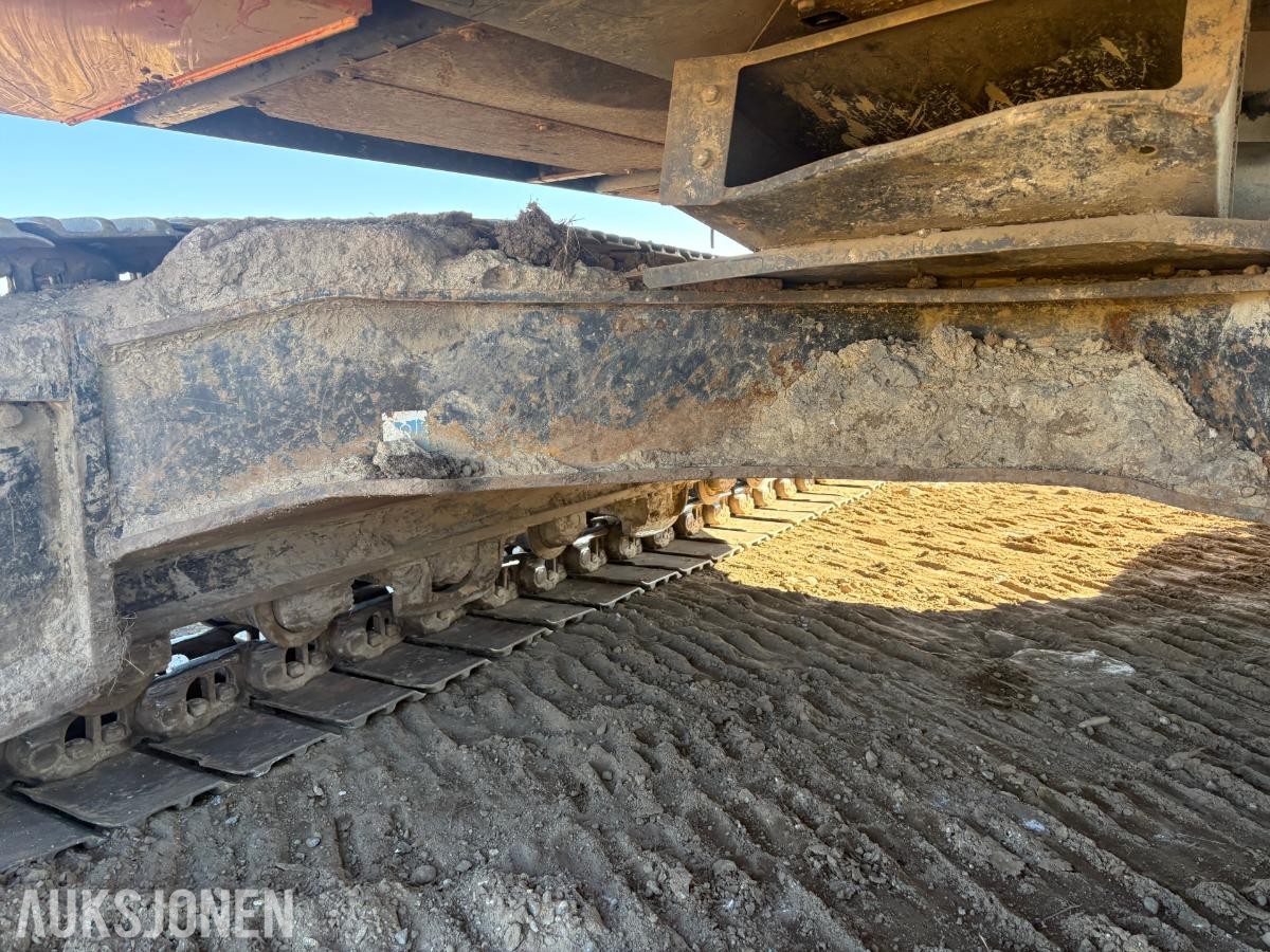 2014 Hitachi ZX225USRLC-5B gravemaskin pusseskuff og Engcon tiltrotator