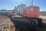 2014 Hitachi ZX225USRLC-5B gravemaskin pusseskuff og Engcon tiltrotator 