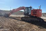 2014 Hitachi ZX225USRLC-5B gravemaskin pusseskuff og Engcon tiltrotator 