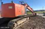 2014 Hitachi ZX225USRLC-5B gravemaskin pusseskuff og Engcon tiltrotator 