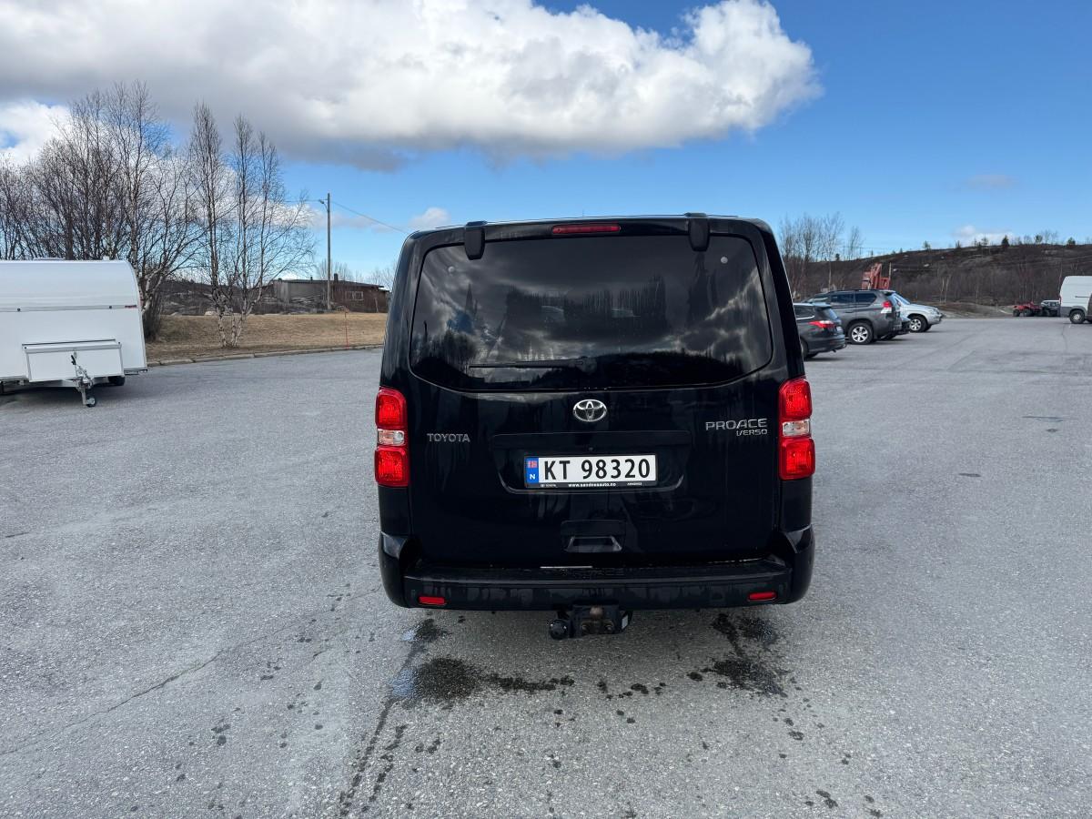 2019 Toyota Proace Verso Lang 2,0D 177hk, 9 seter.