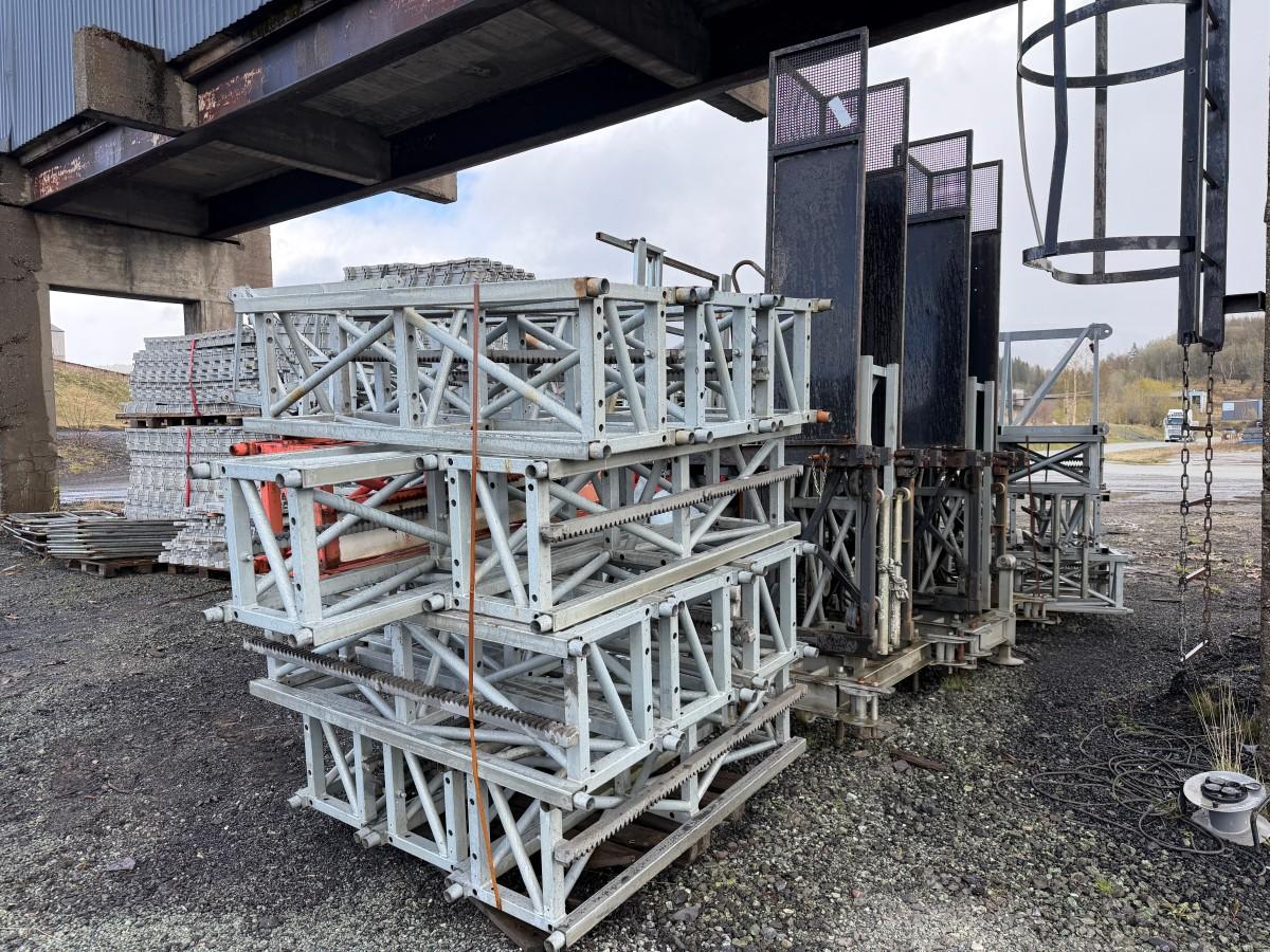 2007 CAMAC C3000 FASADESTILAS/LIFT
