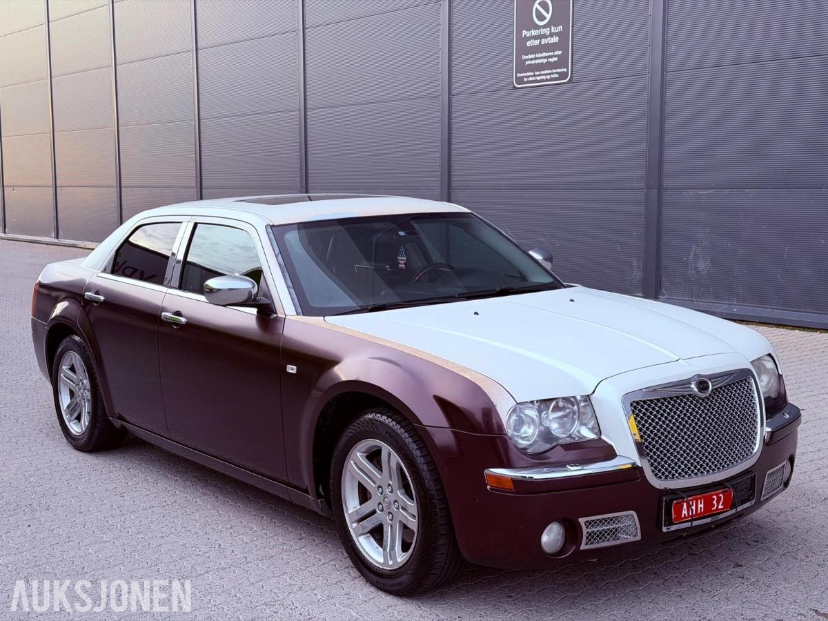 2005 CHRYSLER 300C 2.7 BENSIN AUTOMAT – SKINN / GOD PLASS