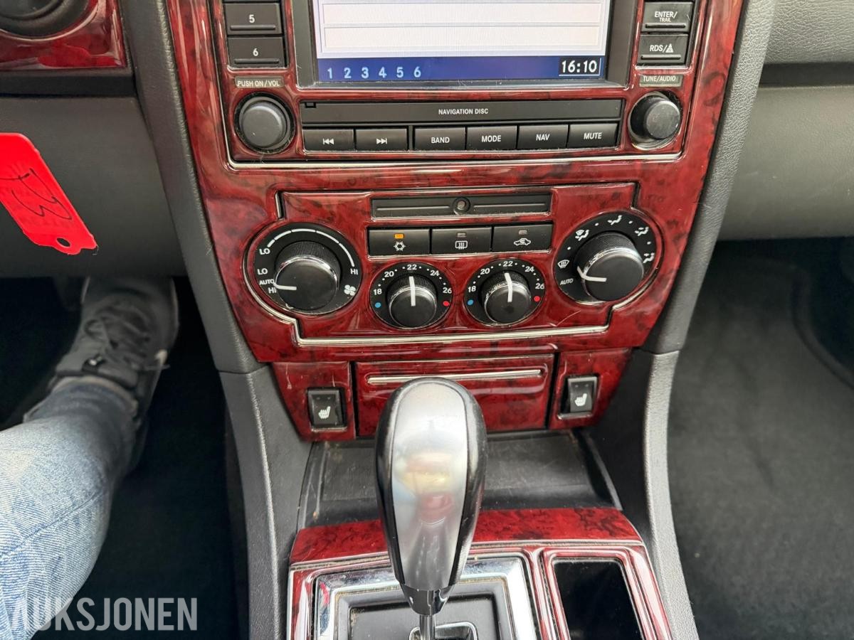 2005 CHRYSLER 300C 2.7 BENSIN AUTOMAT – SKINN / GOD PLASS