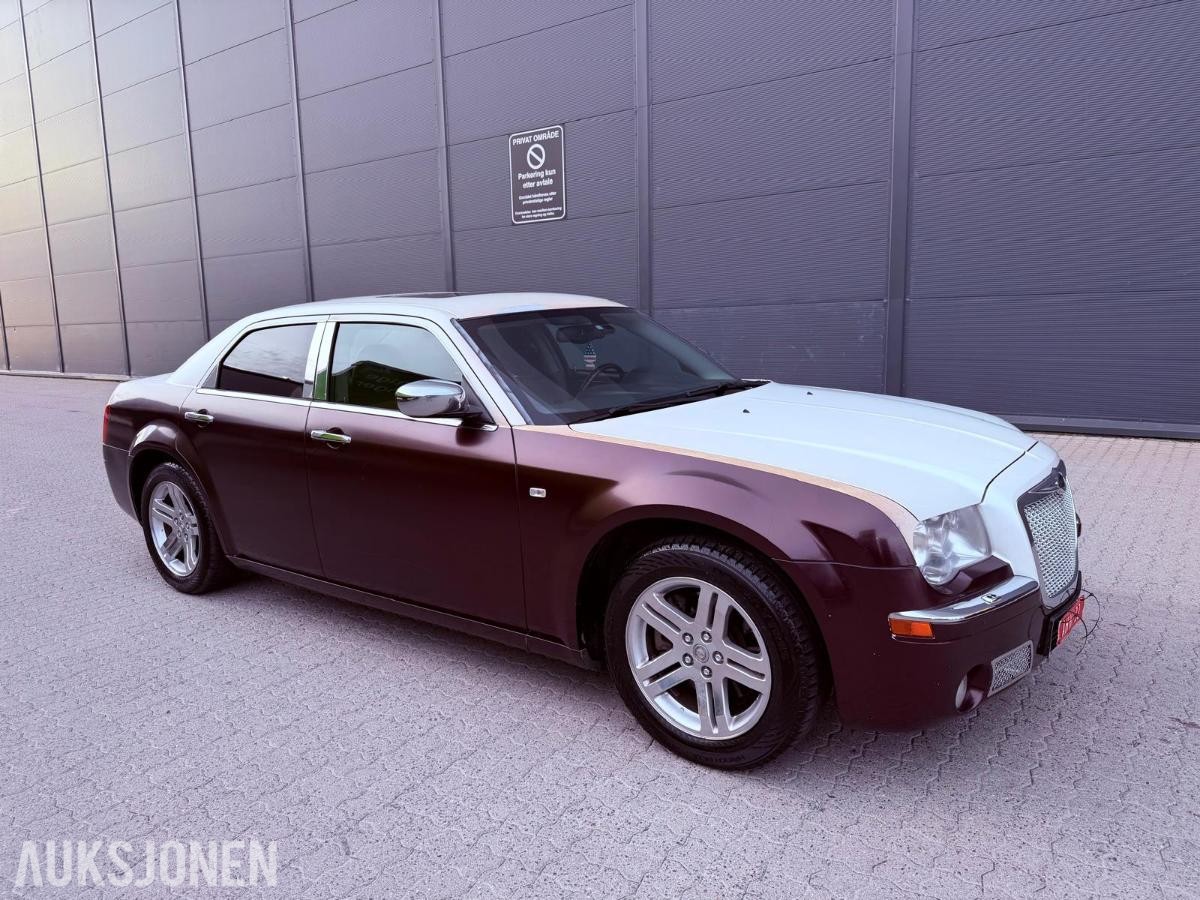 2005 CHRYSLER 300C 2.7 BENSIN AUTOMAT – SKINN / GOD PLASS