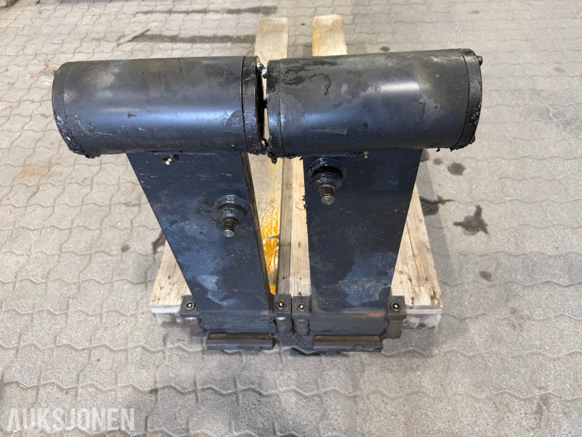 2011 Pallegafler til 5 tonn Linde truck - som nye!