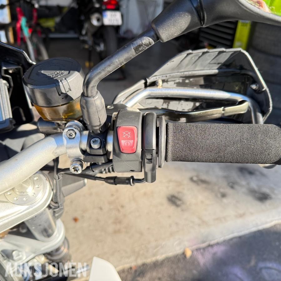 2014 BMW F 800 R
