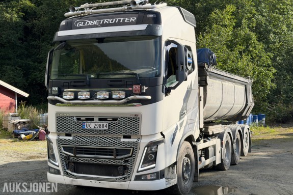 2016 Volvo FH 660 asfaltbil - Ny clutch - 4 akslet - Carnehl kasse - hurtiglås - 240475