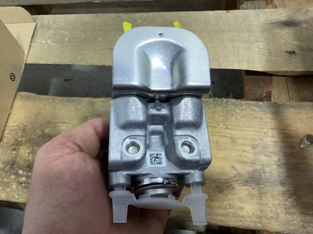 Startermotor + Bosch pumpe – nye deler 