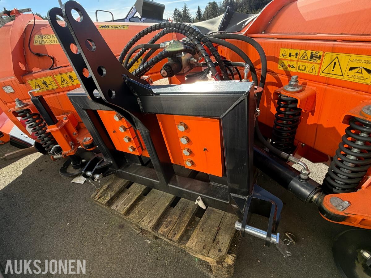 2022 Pronar PUV-3300m snøplog – ubrukt – hydraulisk V-plog