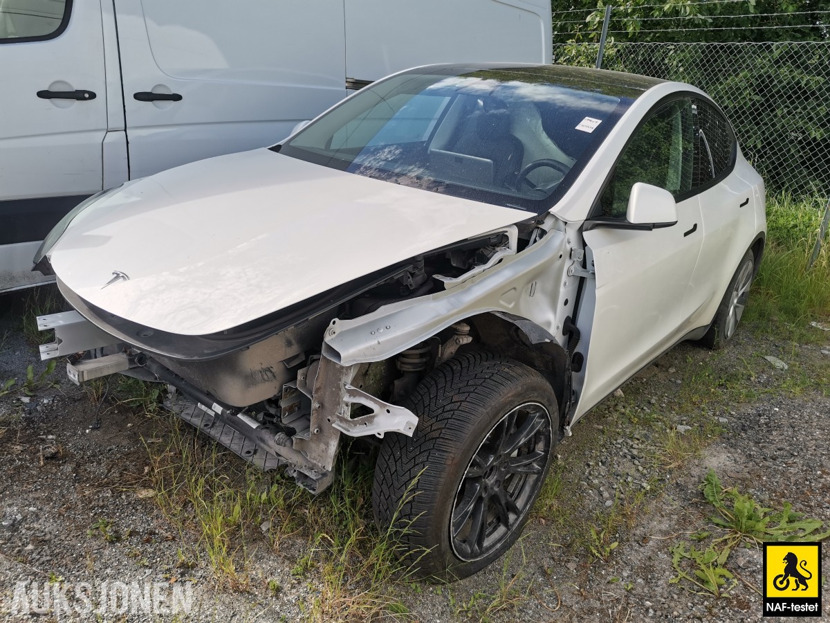 2023 Tesla Model Y LR AWD - UTEN MINSTEPRIS!