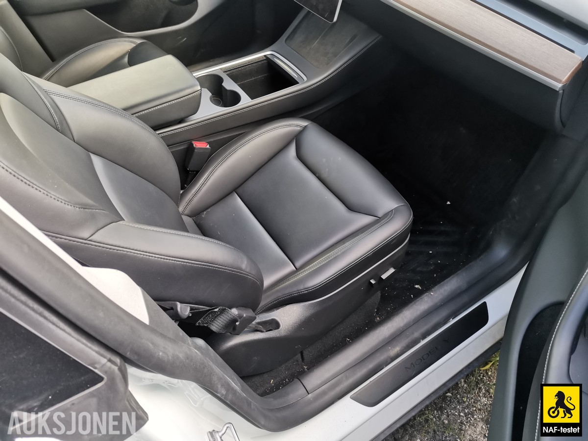 2023 Tesla Model Y LR AWD - UTEN MINSTEPRIS!