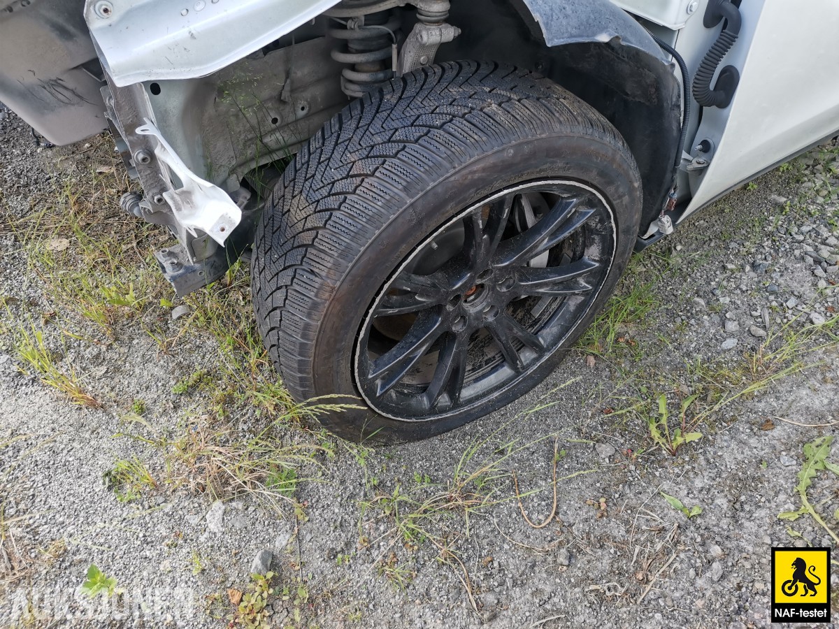 2023 Tesla Model Y LR AWD - UTEN MINSTEPRIS!