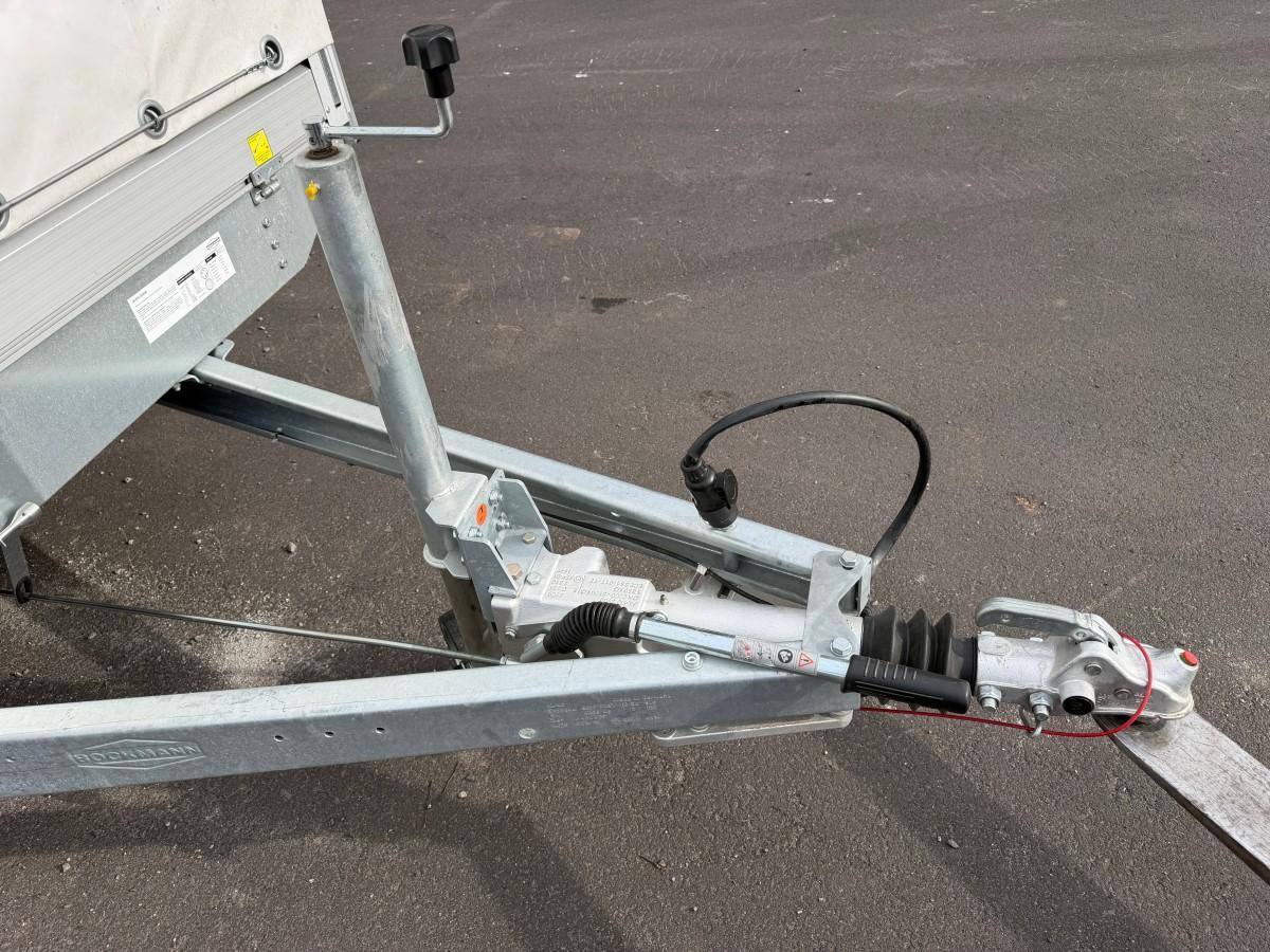 2025 Böckmann Kapellhenger 3.500 kg – Stor lastekapasitet