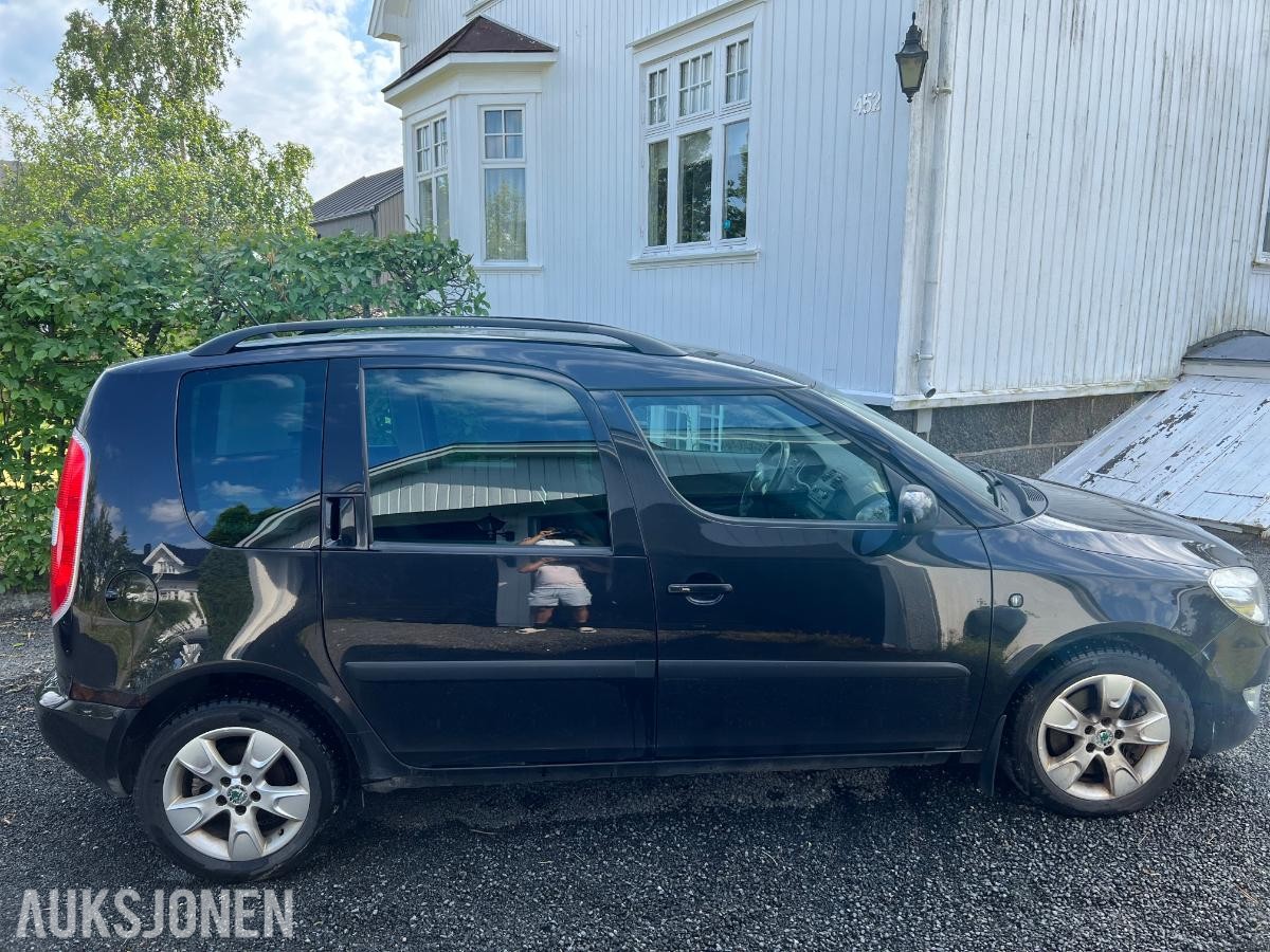 2012 Skoda Roomster 1.2 105hk Automat Reparasjonsobjekt
