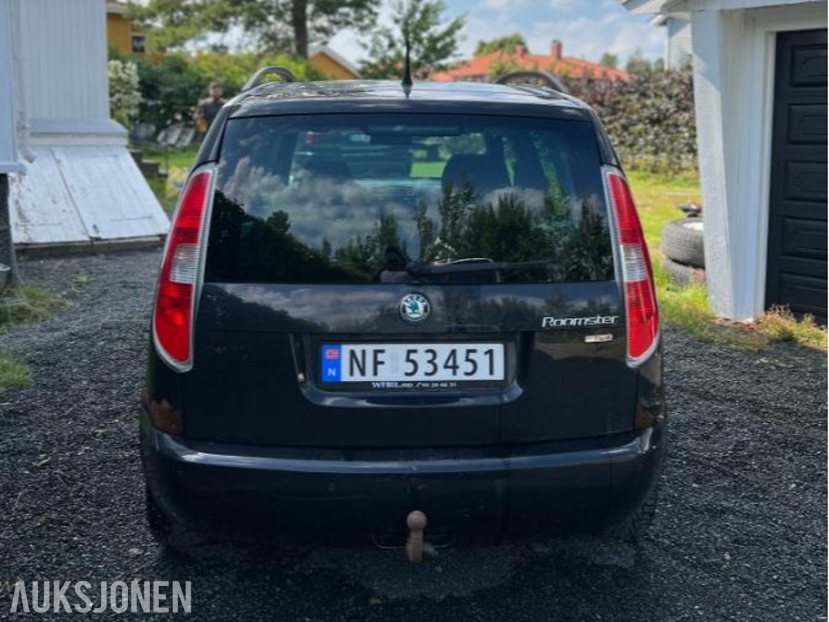 2012 Skoda Roomster 1.2 105hk Automat Reparasjonsobjekt