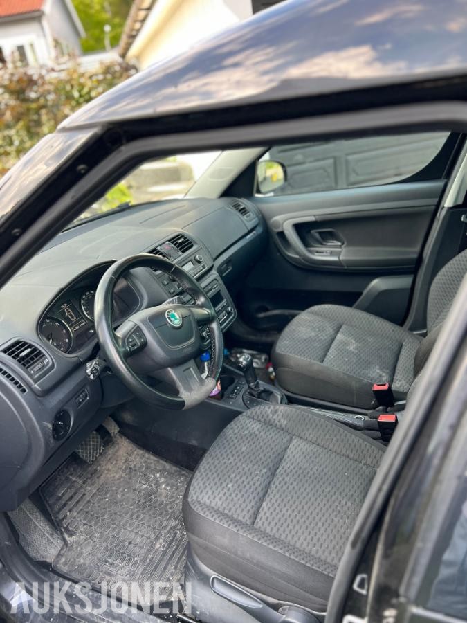 2012 Skoda Roomster 1.2 105hk Automat Reparasjonsobjekt