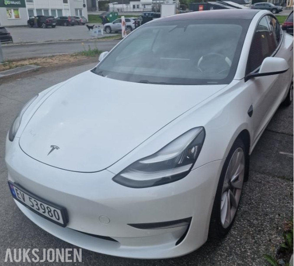 2019 Tesla Model 3 150kW Firehjulstrekk Autopilot Full Self Drive