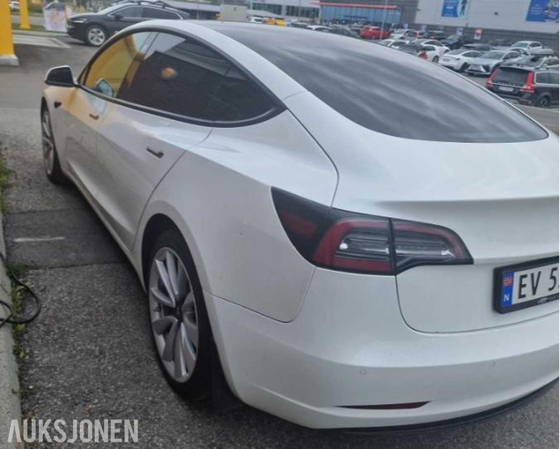 2019 Tesla Model 3 150kW Firehjulstrekk Autopilot Full Self Drive