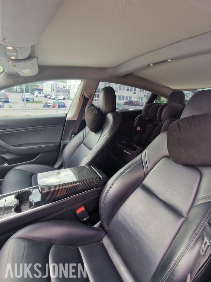 2019 Tesla Model 3 150kW Firehjulstrekk Autopilot Full Self Drive