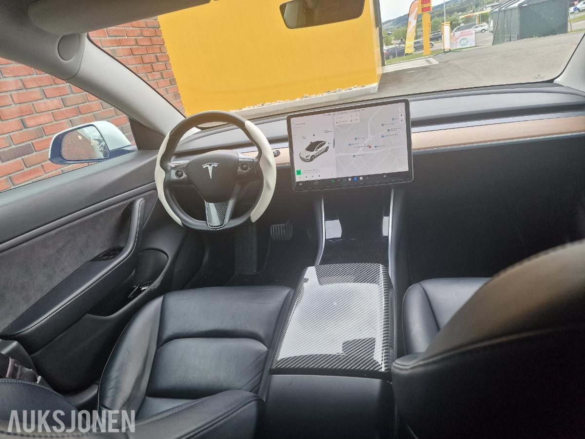 2019 Tesla Model 3 150kW Firehjulstrekk Autopilot Full Self Drive