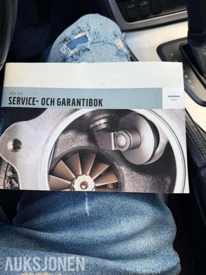 2005 VOLVO S60 2,0T 180HK AUTOMAT | SKINN | HENGERFESTE