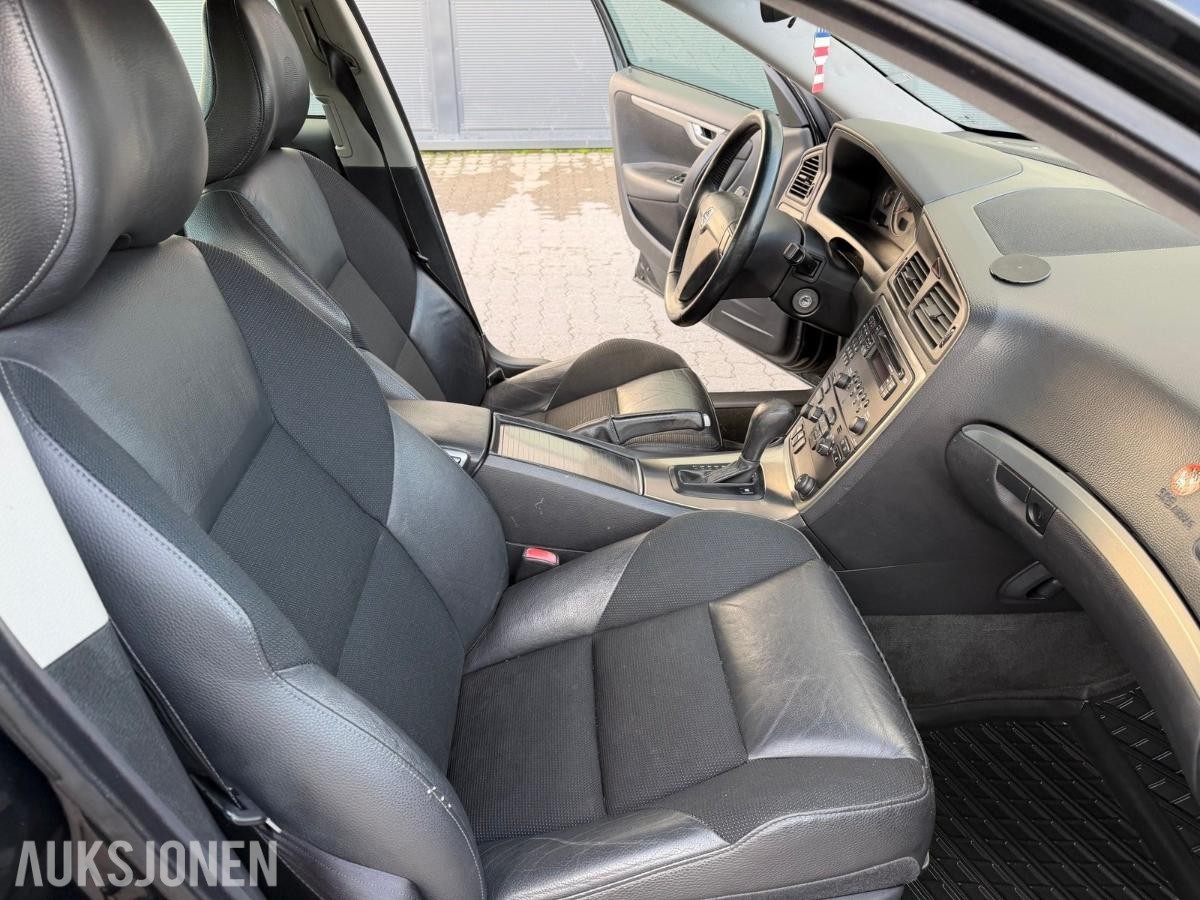 2005 VOLVO S60 2,0T 180HK AUTOMAT | SKINN | HENGERFESTE