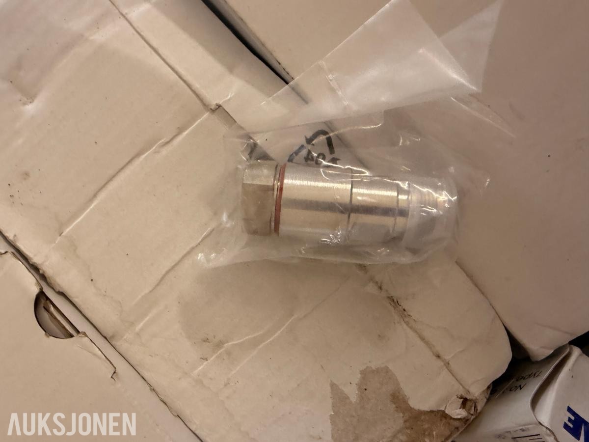  TELEKOM / MOBILNETT UTSTYR FRA KONKURSBO SELGES 