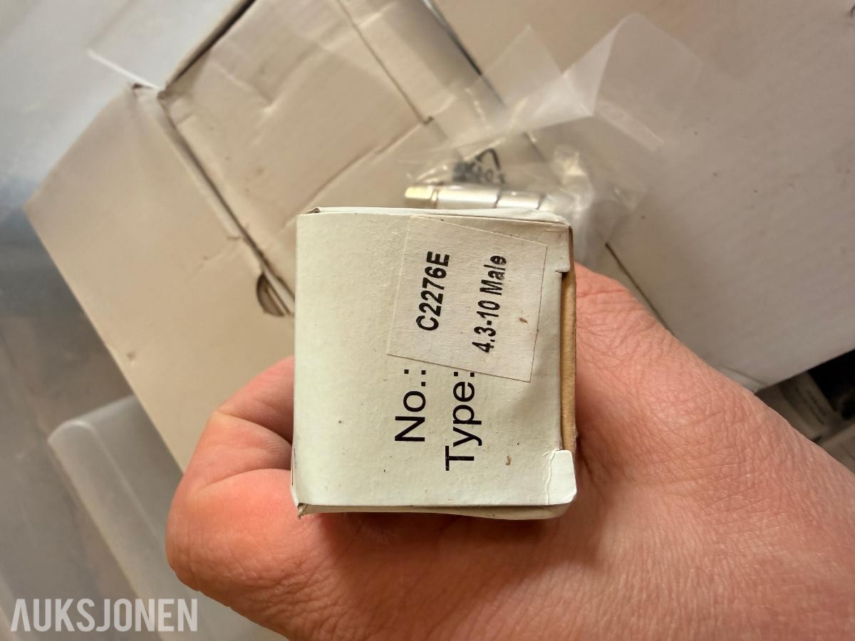  TELEKOM / MOBILNETT UTSTYR FRA KONKURSBO SELGES 